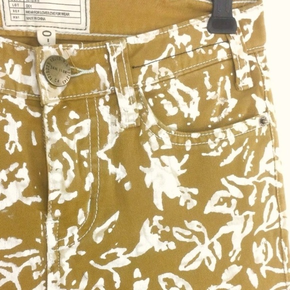 24 CROPPED PATTERNED MUSTARD & WHITE DVF ❤️s Current/Elliott Jeans - Picture 4 of 8